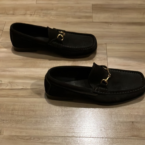 Gucci suede loafers - Picture 2 of 5